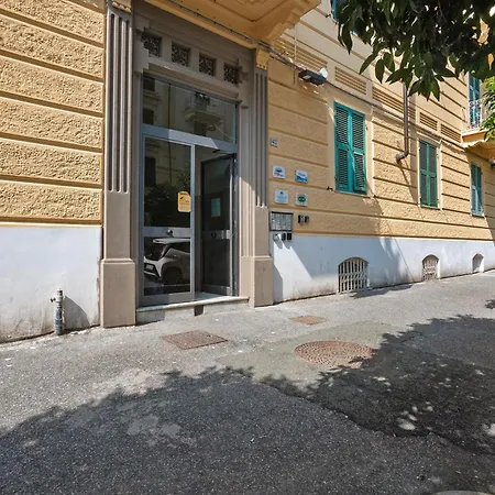 Гостевой дом Perla Del Golfo 3*