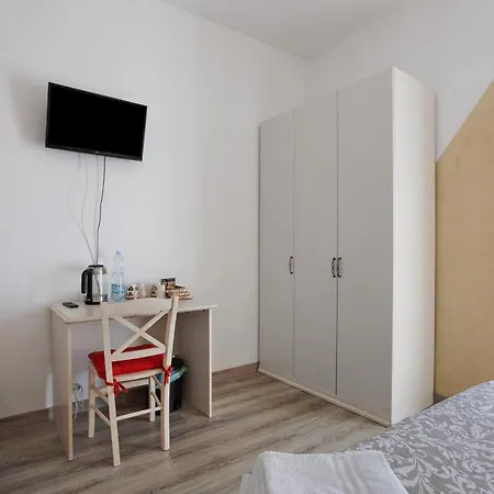 게스트하우스 Perla Del Golfo 3*