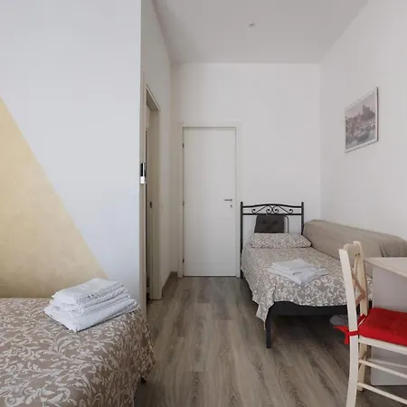 Perla Del Golfo 게스트하우스