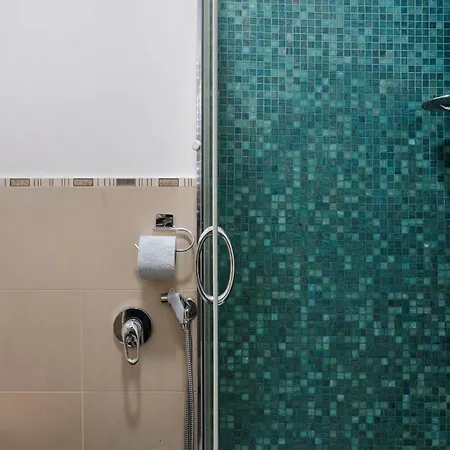 Perla Del Golfo בית הארחה לה ספציה